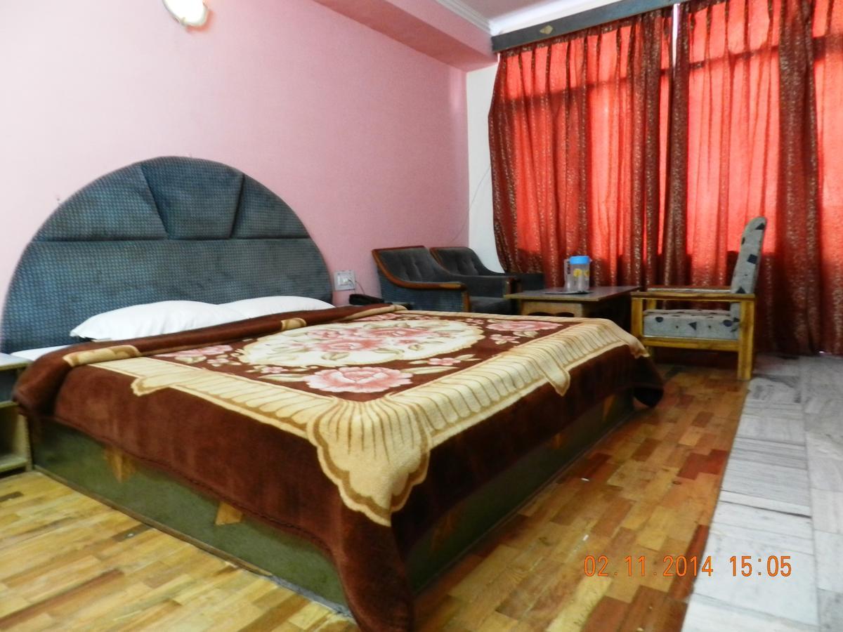 Hotel Seagull Manāli Εξωτερικό φωτογραφία
